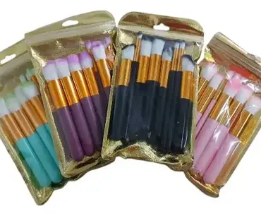 BROCHAS KIT 10 PZAS BOLSA DORADA